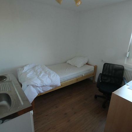Biberach-Riss-Zimmer-Frei, Einzel-Zimmer Bad Kueche Birkenhard المظهر الخارجي الصورة