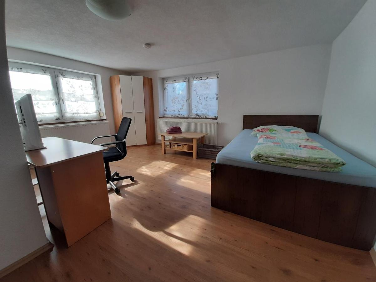 Biberach-Riss-Zimmer-Frei, Einzel-Zimmer Bad Kueche Birkenhard المظهر الخارجي الصورة