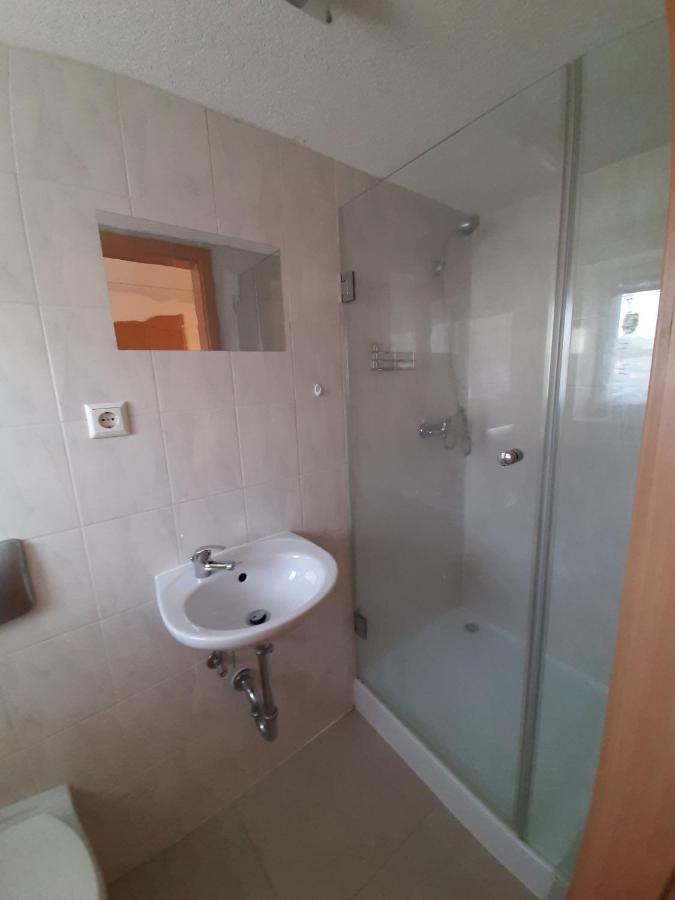 Biberach-Riss-Zimmer-Frei, Einzel-Zimmer Bad Kueche Birkenhard المظهر الخارجي الصورة